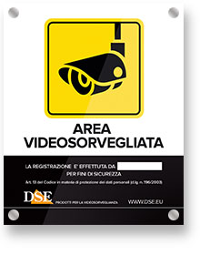Clicca per ingrandire CCTV sign with wall spacers